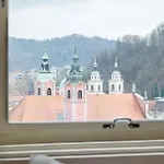 아파트 Skyscraper Amazing Castle & View